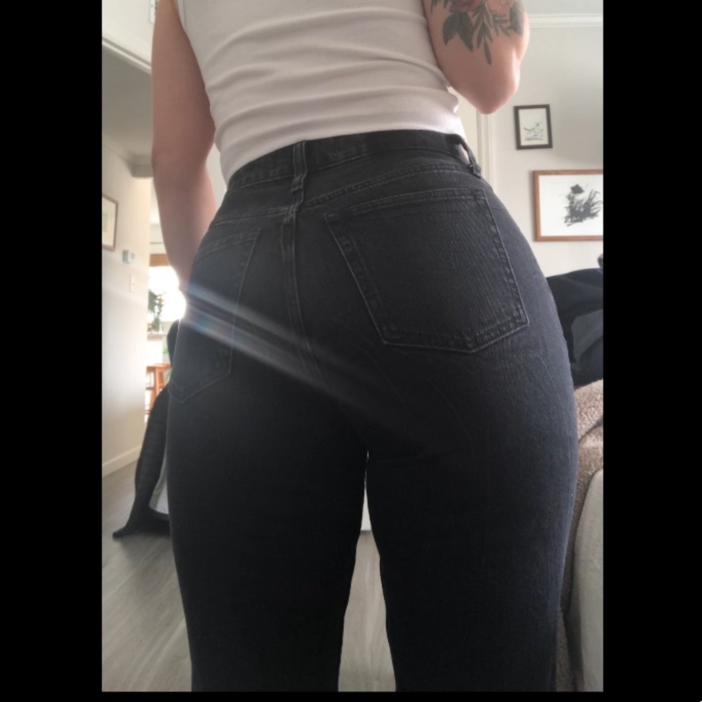 High rise mom jean